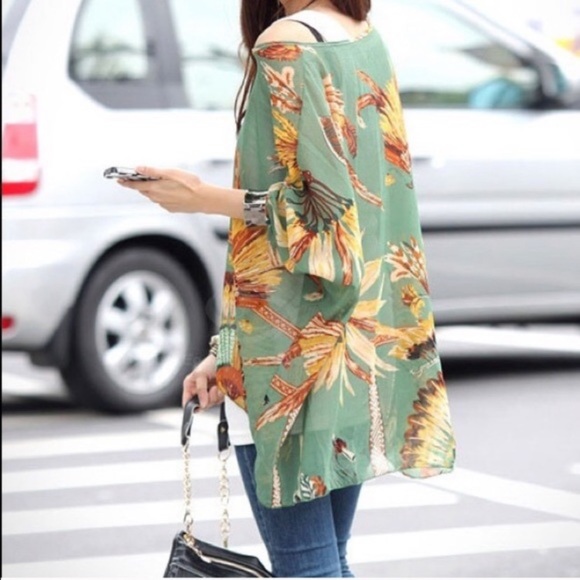 Boho Sheer Tunic - Picture 3 of 5